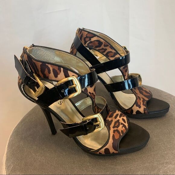 GUESS animal leopard cheetah print black patent strappy high heel sandal Sz 5.5 - Picture 3 of 10